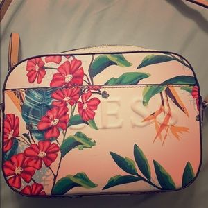 Guess crossbody - floral